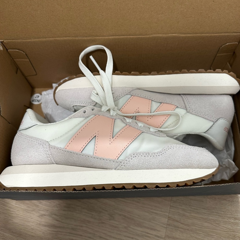 New Balance Pink and White Sneakers Suede Mesh